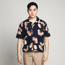Load image into Gallery viewer, Ultra Boxy Cropped Polo - Anton
