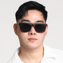 Load image into Gallery viewer, Colorades Sunnies - Victorio (Black)