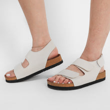 Load image into Gallery viewer, EVL Women's Closed Back Sandals - White