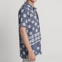Load image into Gallery viewer, Premium Polo - Gaspar (Random Pattern)