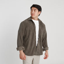 Load image into Gallery viewer, Heritage Corduroy Jacket - Fatigue Green
