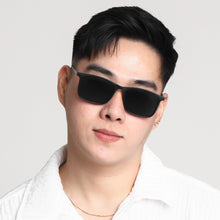 Load image into Gallery viewer, Colorades Sunnies - Jacobo (Black)
