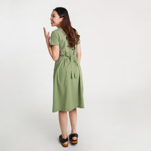 Load image into Gallery viewer, Ava Button Down String Dress - Green
