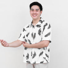 Load image into Gallery viewer, Ultra Boxy Cropped Polo - Javier
