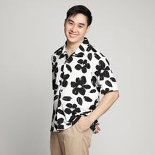 Load image into Gallery viewer, Ultra Boxy Cropped Polo - Lisandro
