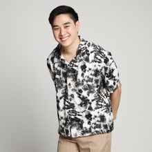 Load image into Gallery viewer, Ultra Boxy Cropped Polo - Dylan
