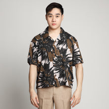 Load image into Gallery viewer, Ultra Boxy Cropped Polo - Thiago
