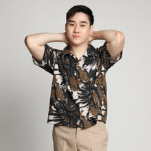 Load image into Gallery viewer, Ultra Boxy Cropped Polo - Thiago
