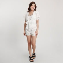 Load image into Gallery viewer, Linen Square Shorts - Viviana (White)
