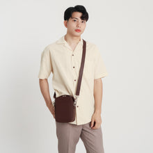 Load image into Gallery viewer, Cuban Linen Polo - Cream
