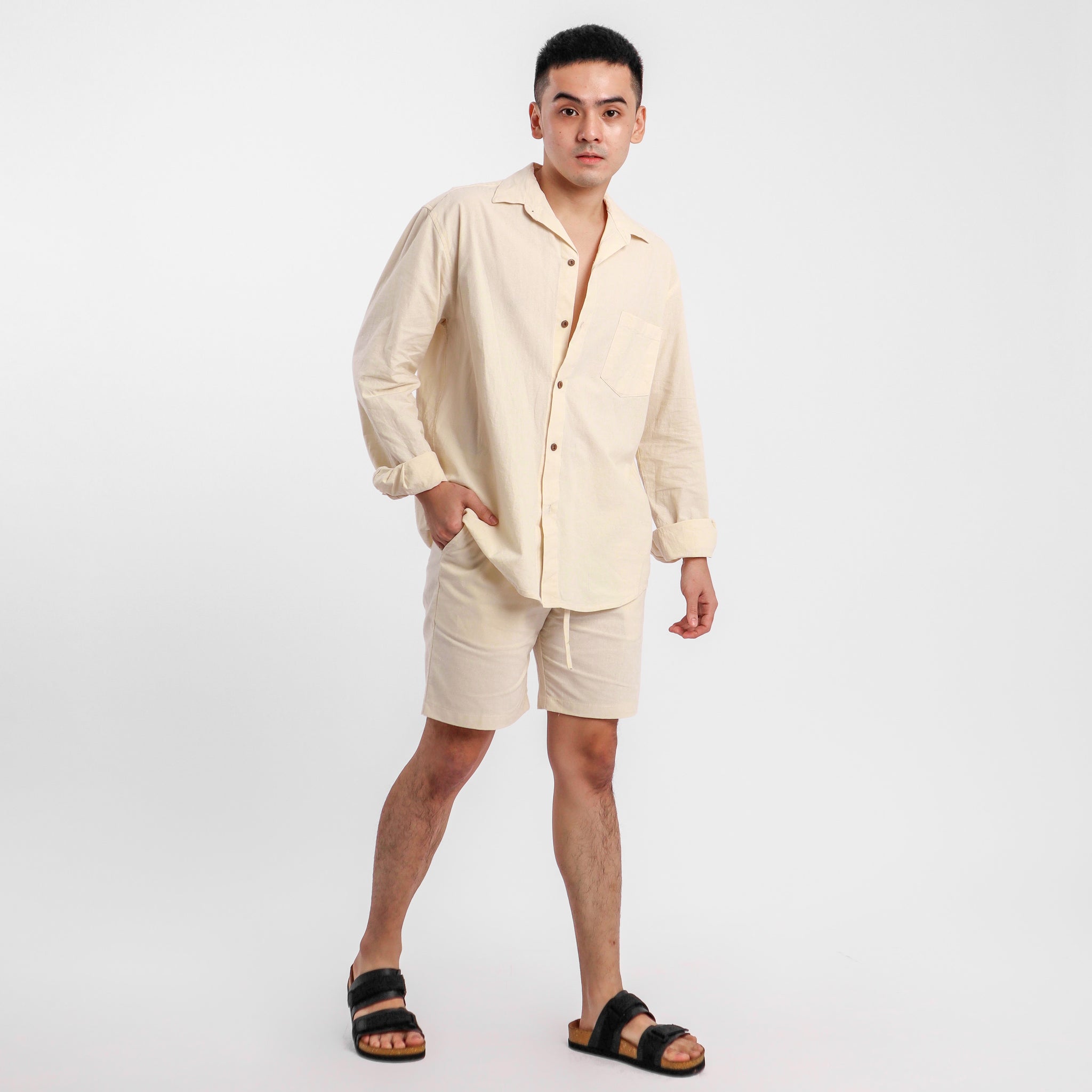 Cream deals linen shorts